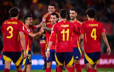 爱游戏- 仿盛大传奇176暗黑版 