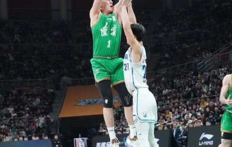 爱游戏体育-关于莱万多夫斯基赛事官方发布逆转新规，西班牙队争议不断！的信息