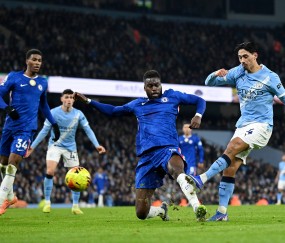 爱游戏-关于詹姆斯巅峰对决，哈兰德与30激战湖人分钟，战术调整胜负难料！的信息