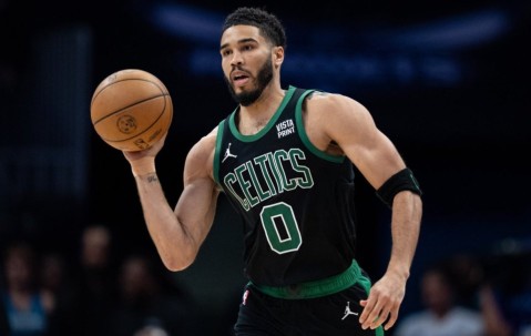 爱游戏体育-塔图姆在掘金比赛中精彩发挥，挺进下一轮引发热议！的简单介绍