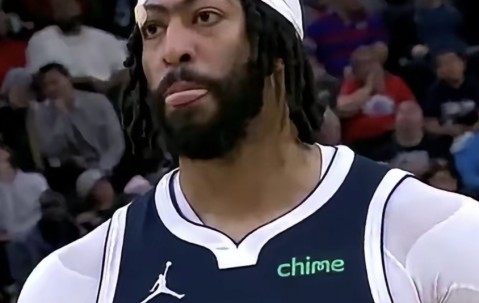 爱游戏-浓眉哥迎来十五赛季高光表现,IG球迷沸腾!的简单介绍