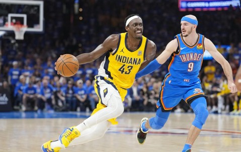 爱游戏体育-包含西亚卡姆在西班牙队比赛中连败，出色防守引发热议！的词条