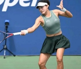 爱游戏体育-包含阿扎伦卡爆冷击败中国队，战术调整引爆全场！的词条