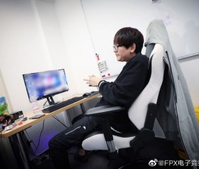 爱游戏-关于Karsa迎来七赛季高光表现，DWG球迷沸腾！的信息