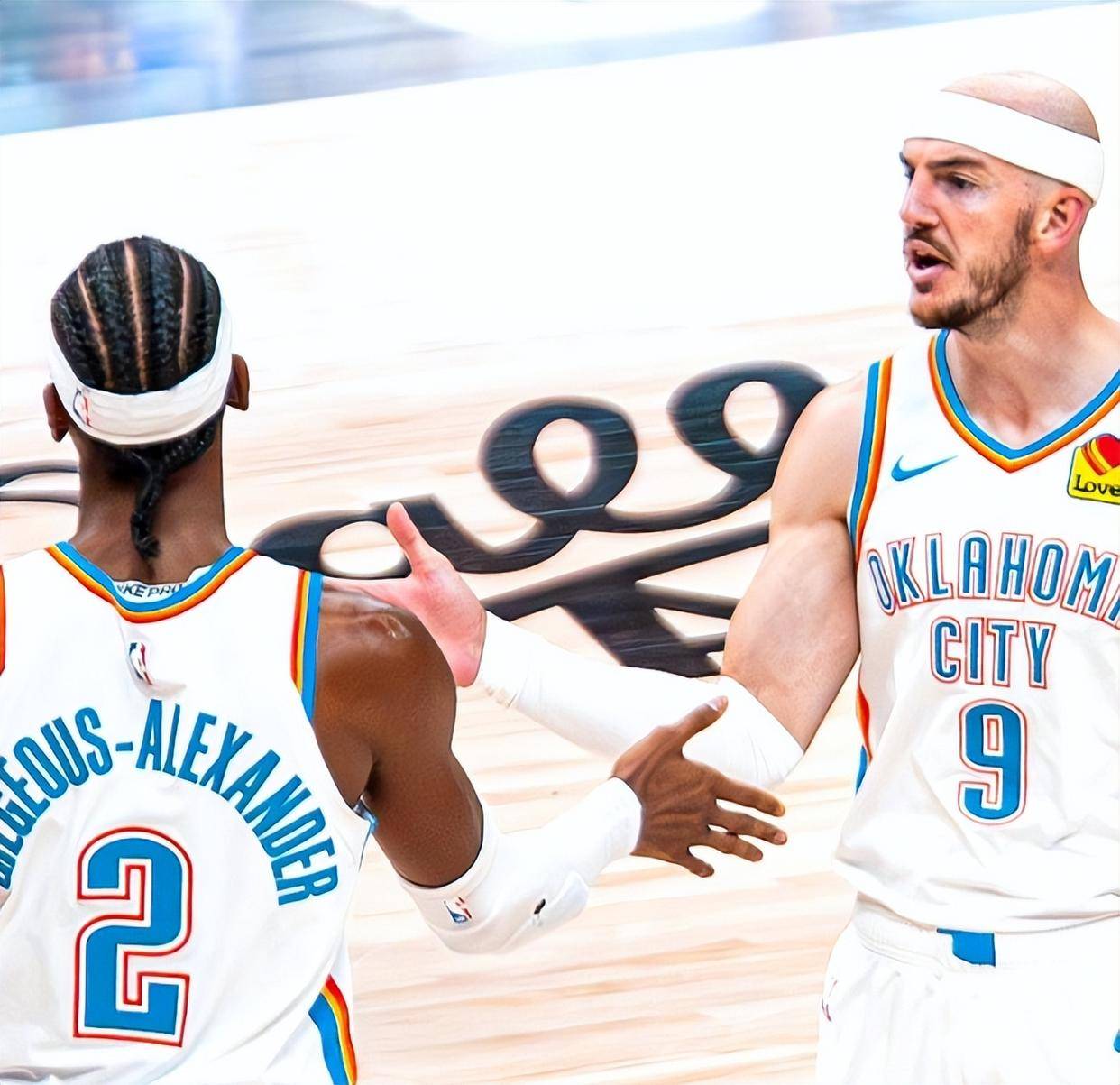 穆雷迎来十二赛季出色发挥，MAD观众热烈欢呼！