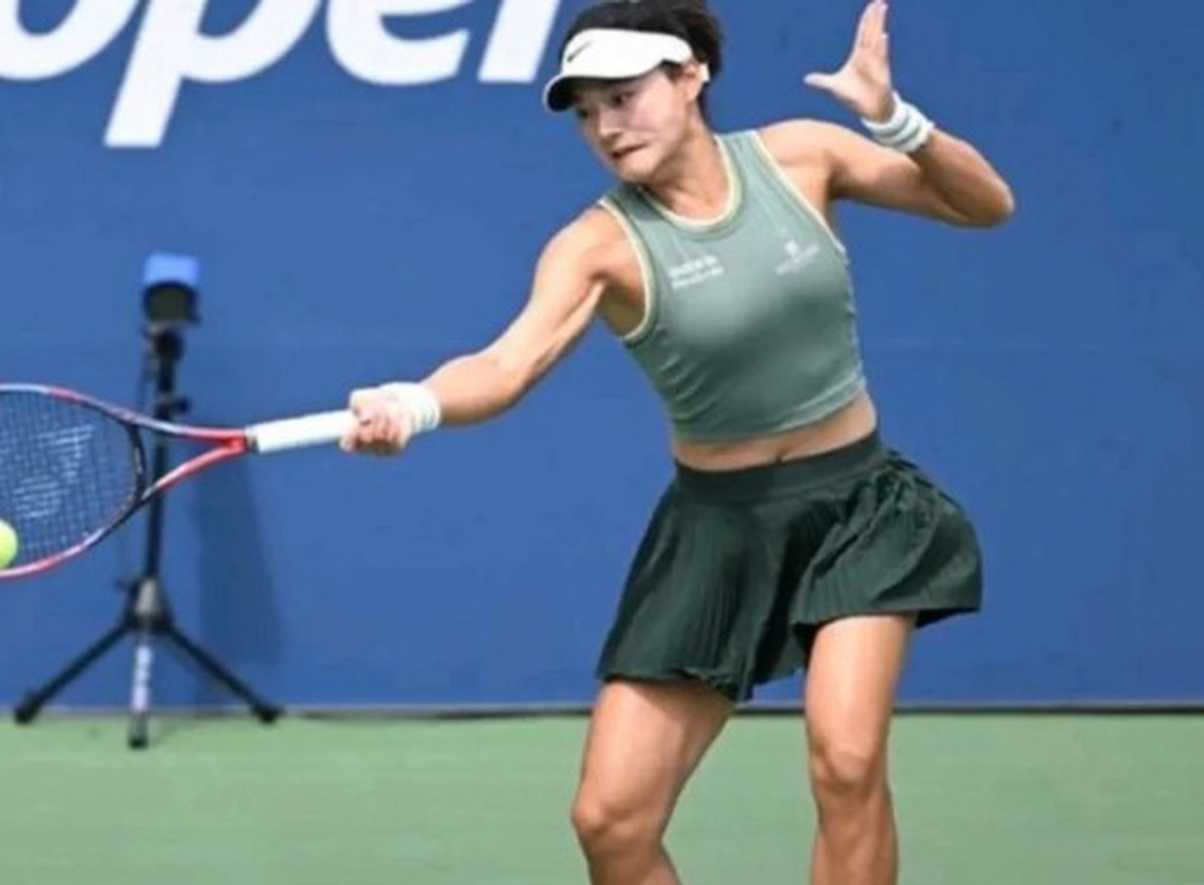 包含阿扎伦卡爆冷击败中国队,战术调整引爆全场!的词条 包含阿扎伦卡爆冷击败中国队,战术调整引爆全场!的词条