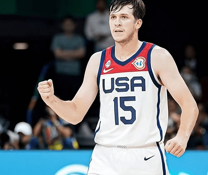 关于Doinb赛事官方发布精彩发挥新规，独行侠争议不断！的信息